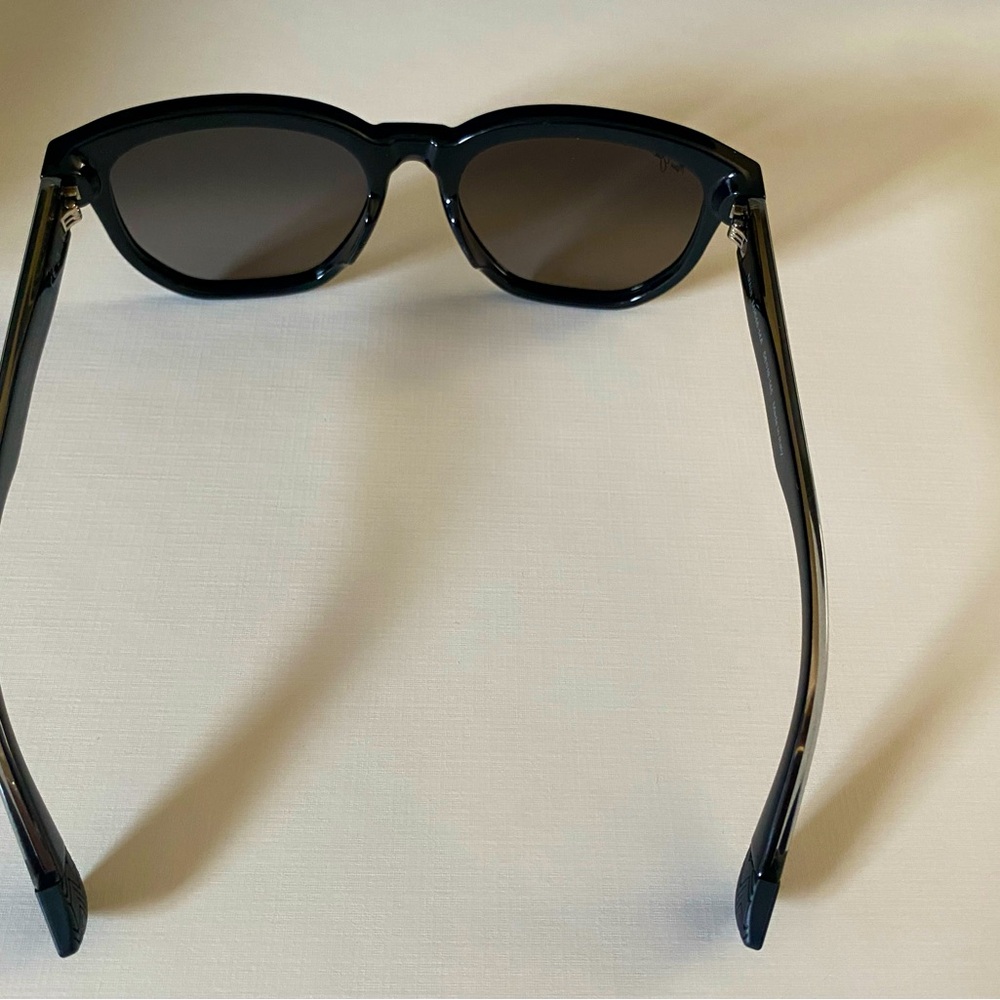 Maui Jim Sunglasses - Brand New!